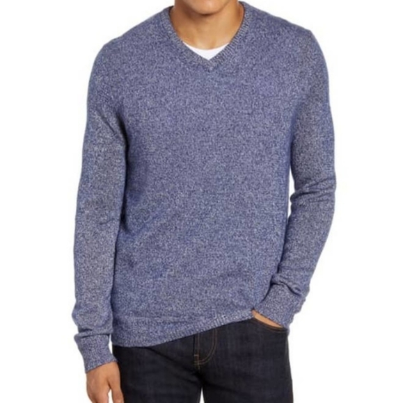 Nordstrom Other - Nordstrom NWT cashmere sweater blue Medium